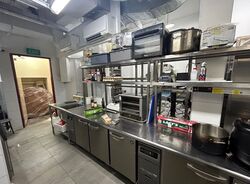 Telok Ayer Conservation Area (D1), Shop House #624954281